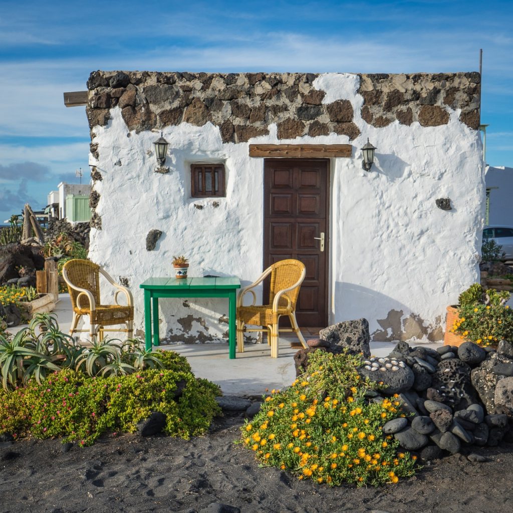 house, architecture, building-3109593.jpg
